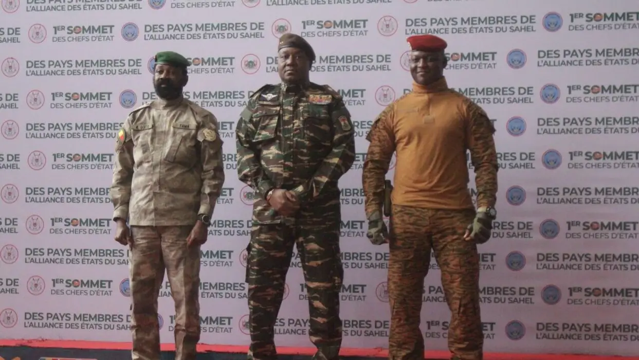 You are currently viewing AES : une carte d’identité biométrique commune bientôt mise en circulation