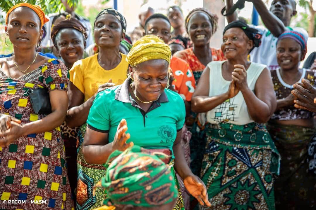 Lire la suite à propos de l’article 𝐁𝐞́𝐧𝐢𝐧 : 𝐥𝐞 𝐩𝐫𝐨𝐠𝐫𝐚𝐦𝐦𝐞 𝐆𝐁𝐄𝐒𝐒𝐎𝐊𝐄́ 𝐥𝐚𝐧𝐜𝐞 𝐬𝐞𝐬 𝐩𝐫𝐞𝐦𝐢𝐞𝐫𝐬 𝐭𝐫𝐚𝐧𝐬𝐟𝐞𝐫𝐭𝐬 𝐦𝐨𝐧𝐞́𝐭𝐚𝐢𝐫𝐞𝐬